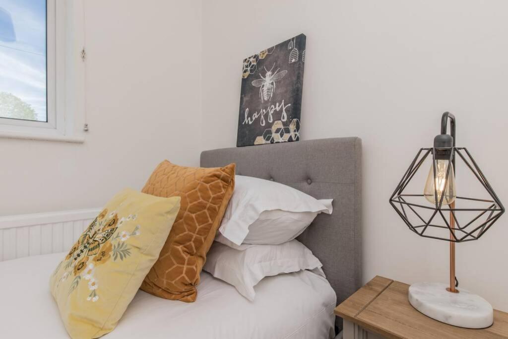 Stylish Townhouse In The Heart Of Summertown Oxford Bagian luar foto